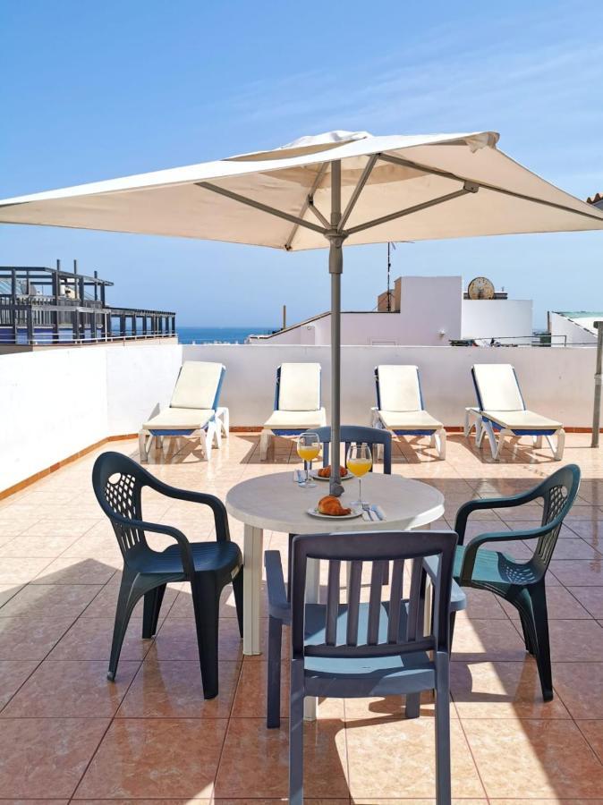 Апартаменты Penthouse With Sea View Коральео Экстерьер фото